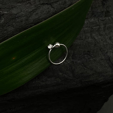 Single Zircon Nose Ring